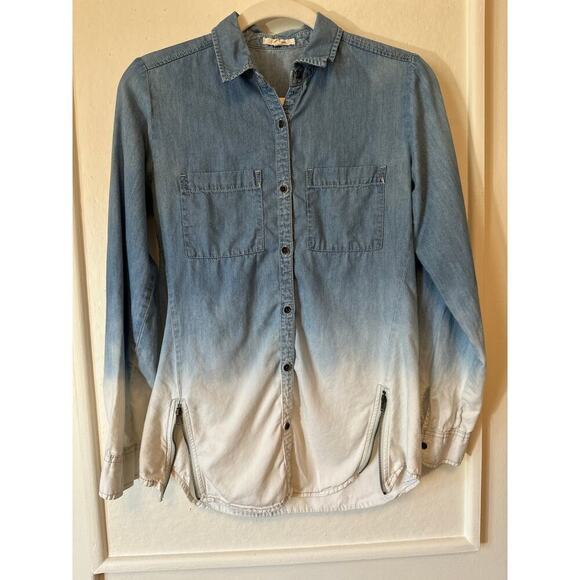 Maurices Ombre Chambray Denim Shirt Blue White Dip Dye Zip Hem XS - Picture 1 of 6